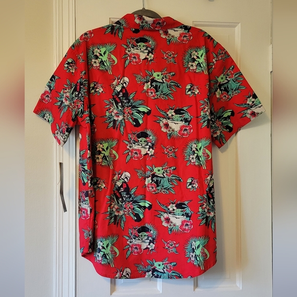 Grogu and Din Djarin Hawaiian Shirt for Adults – Star Wars: The Mandalorian - Picture 2 of 4